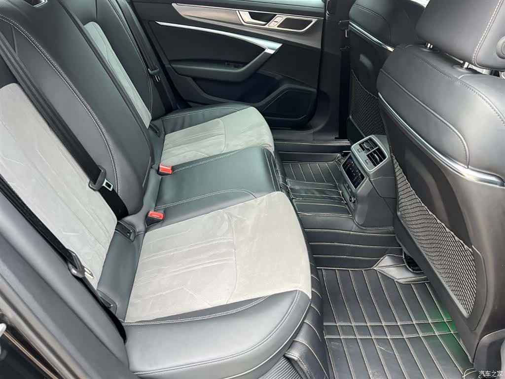 Audi A6L, 2025 13
