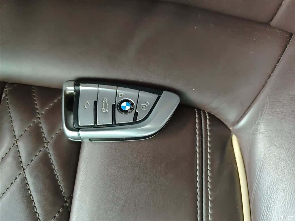 BMW 5 Series, 2020 11