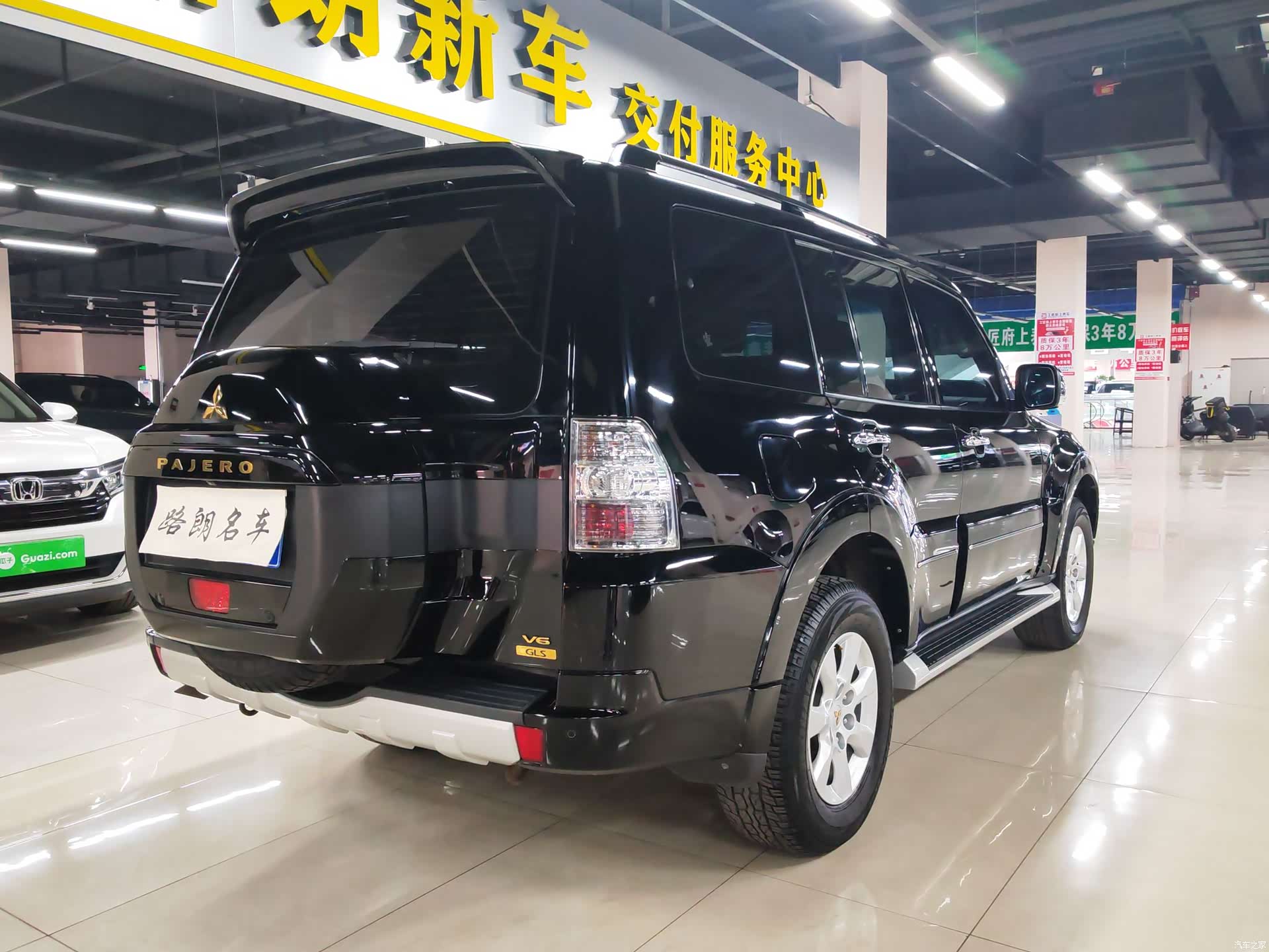 Mitsubishi Pajero, 2020 3