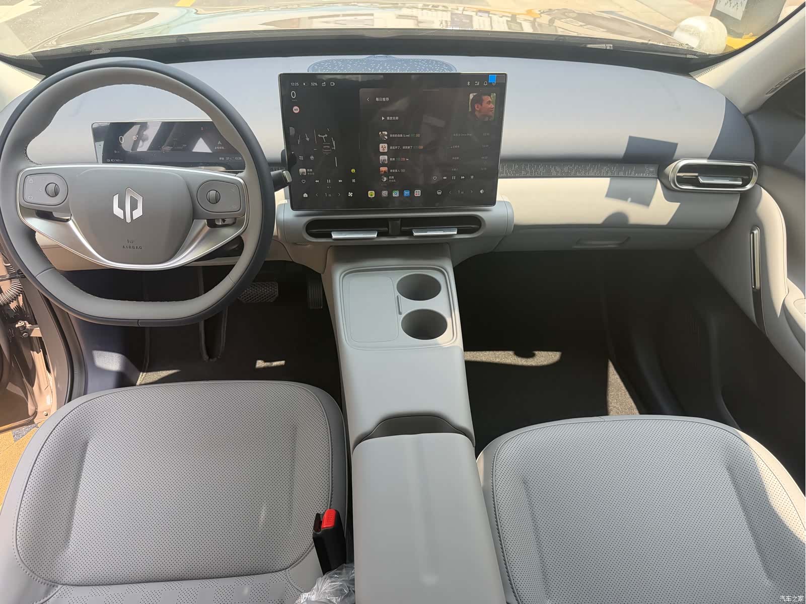Leapmotor A10, 2026 8