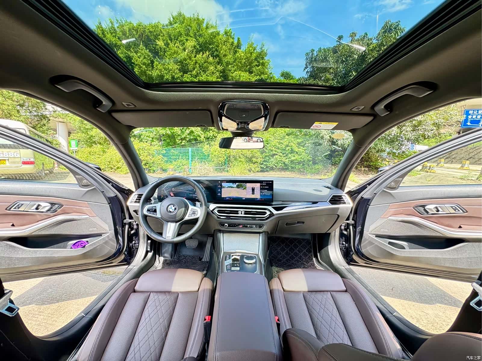 BMW 3 Series, 2023 12
