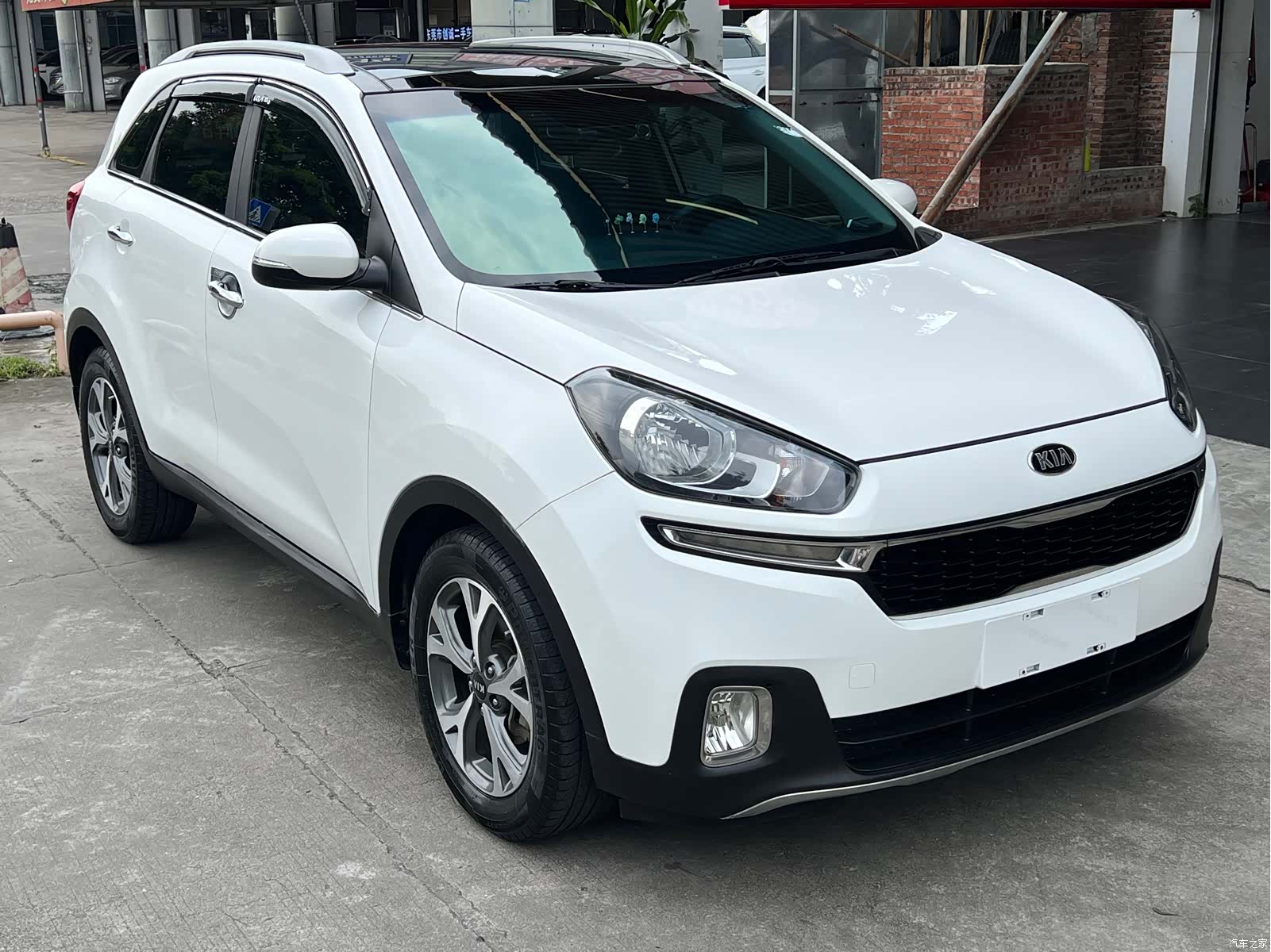 Kia KX3, 2016 3
