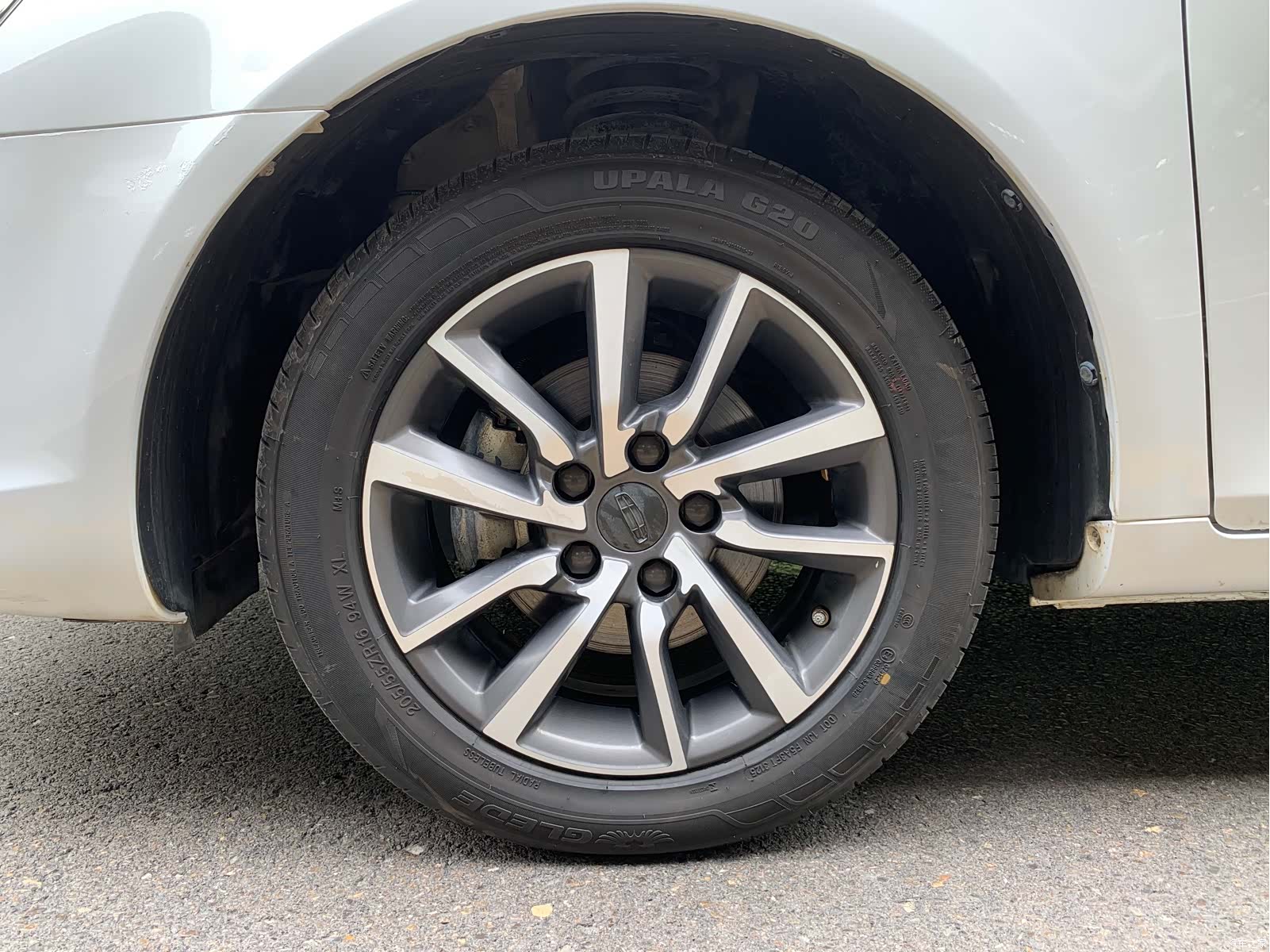 Geely Emgrand, 2019 20