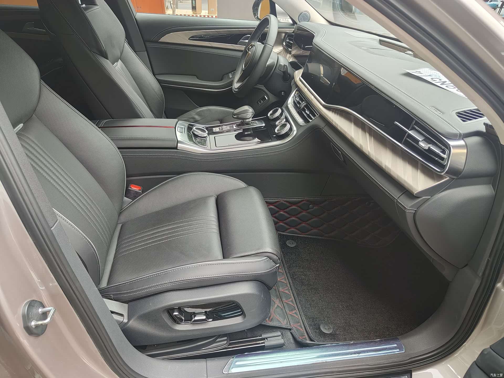 Hongqi H9, 2021 14