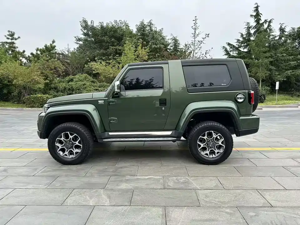 Beijing BJ40