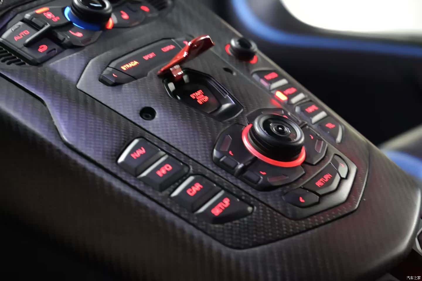 Lamborghini Aventador, 2012 12