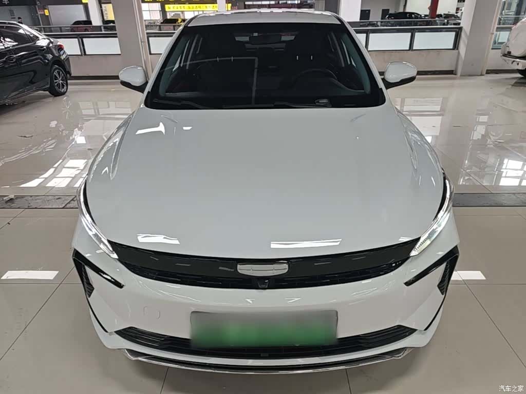 Geely Emgrand, 2023 3