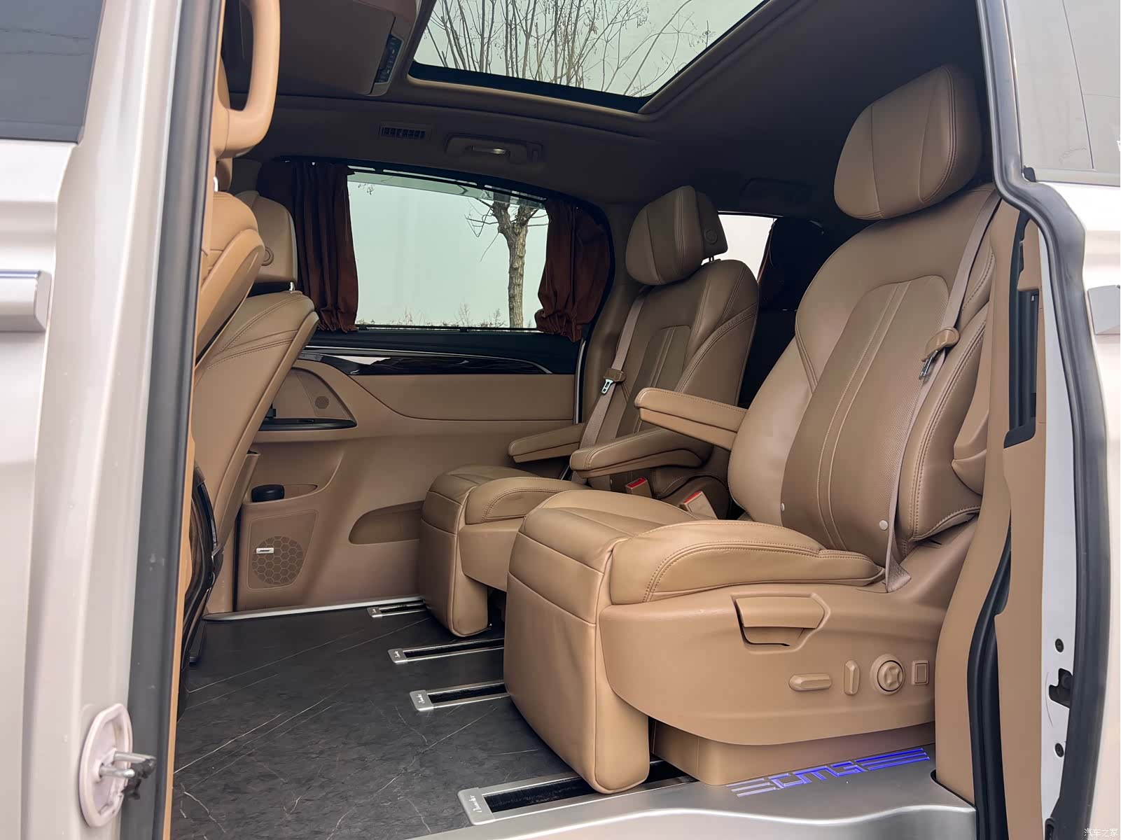 Buick GL8, 2019 6