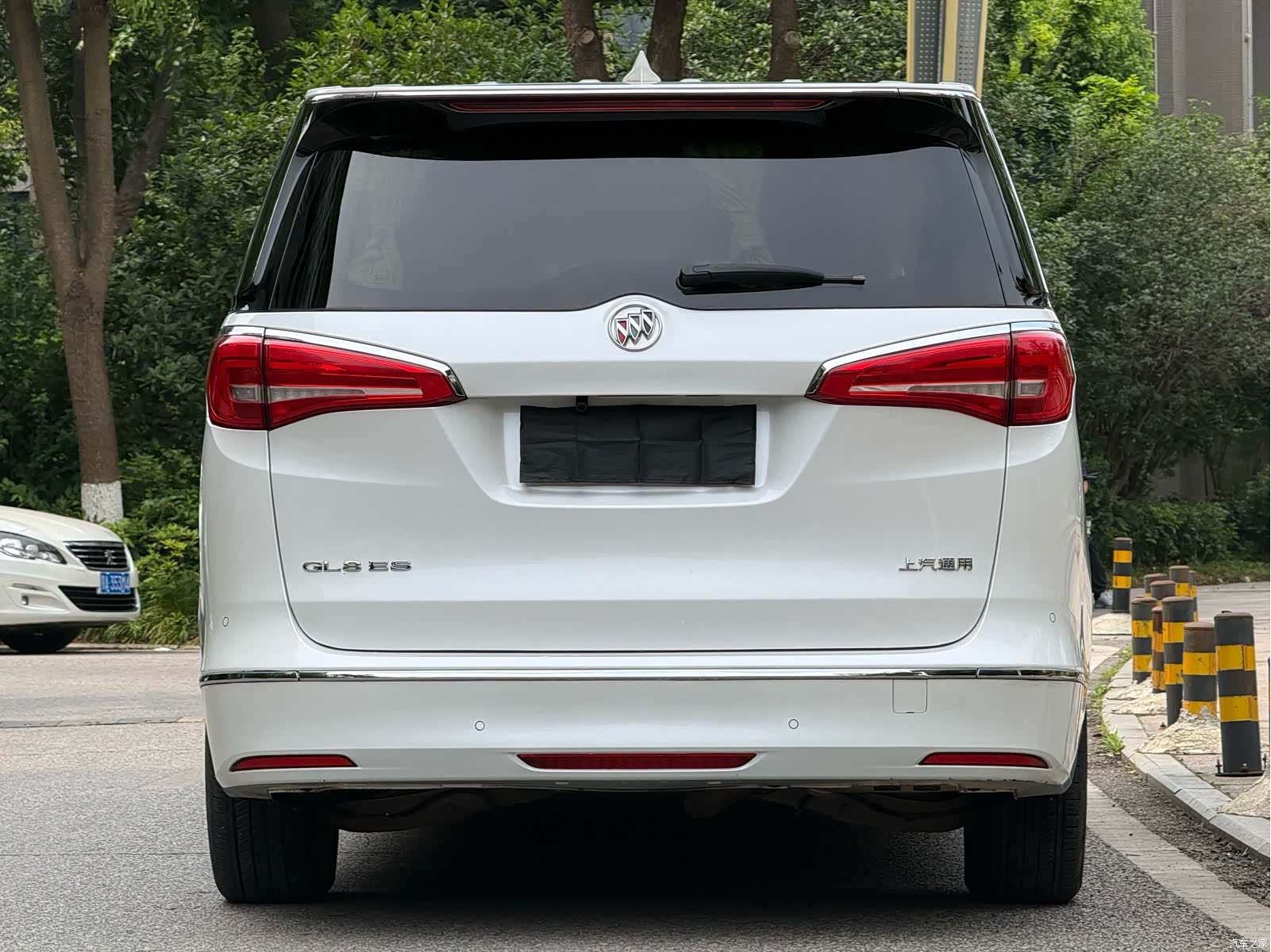 Buick GL8, 2018 все фото
