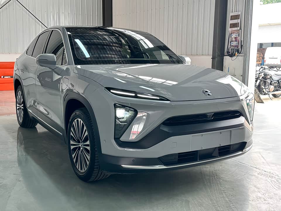 NIO EC6