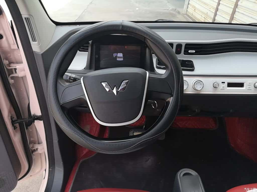 Wuling MINIEV, 2021 11