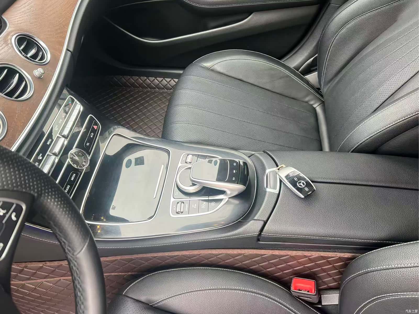 Mercedes-Benz E-Class, 2017 11