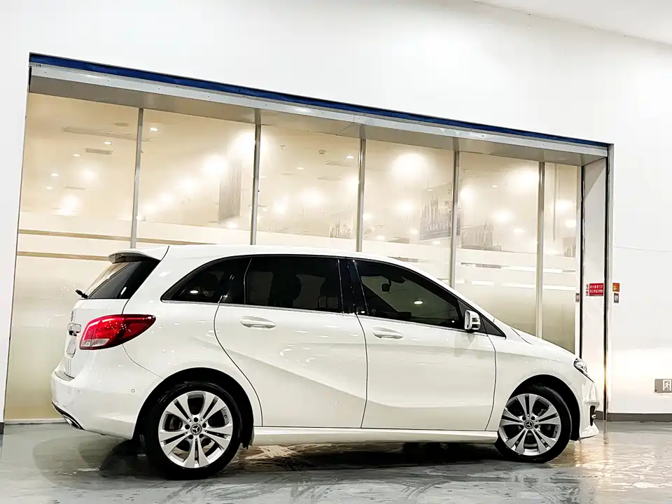 Mercedes-Benz Class B