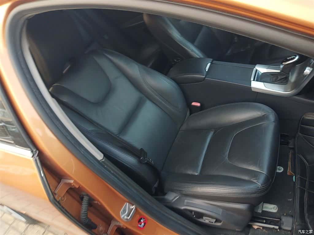 Volvo S60, 2014 21