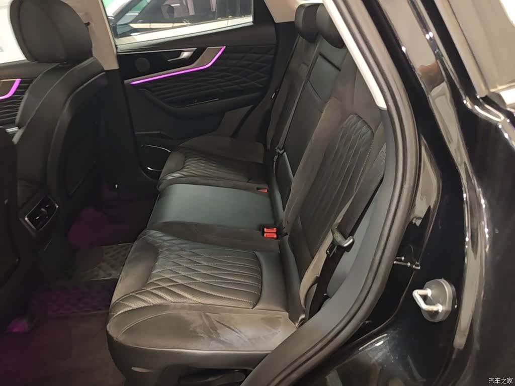 Hongqi HS5, 2023 17