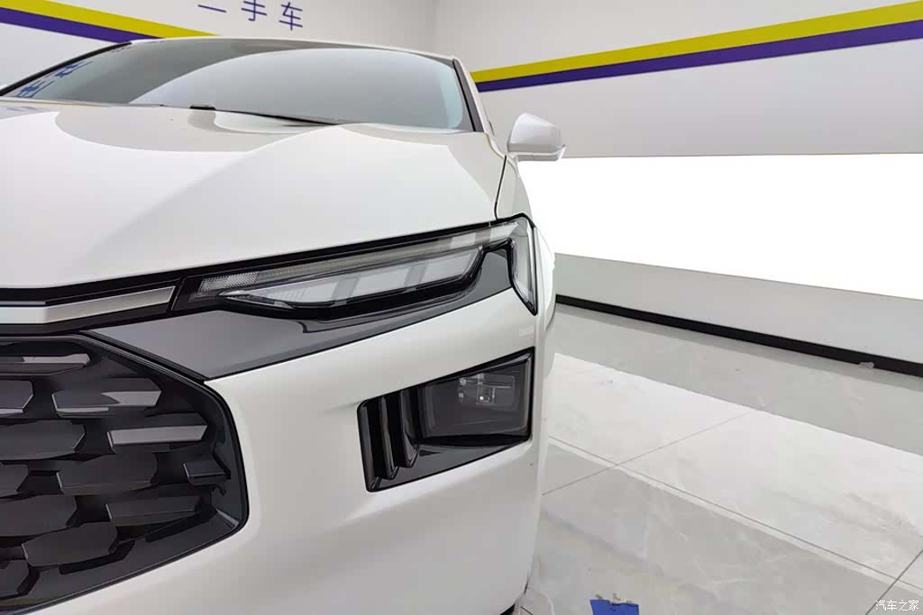 Ford Mondeo, 2025 все фото