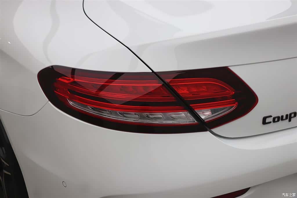 Mercedes-Benz C-Class, 2019 27