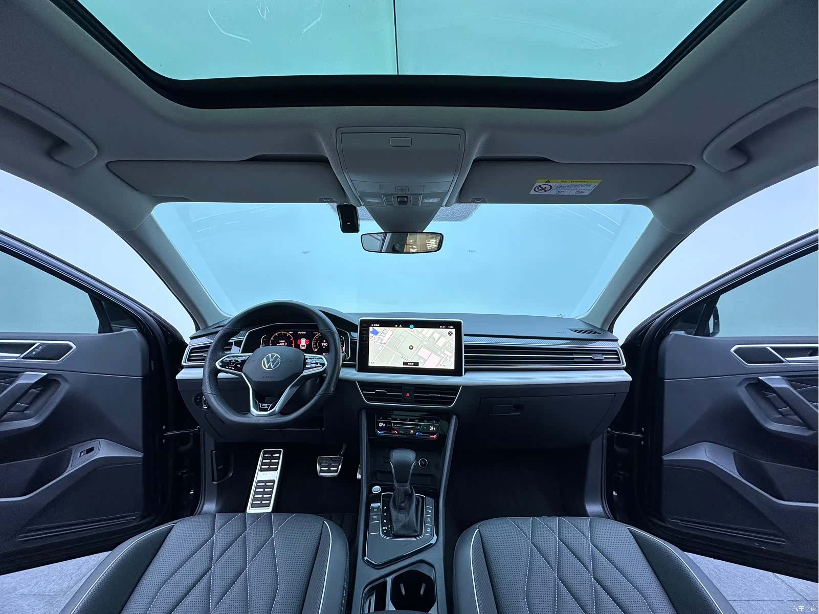 Volkswagen Tiguan L, 2023 11
