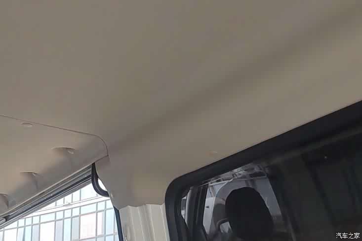 Maxus V80, 2023 13