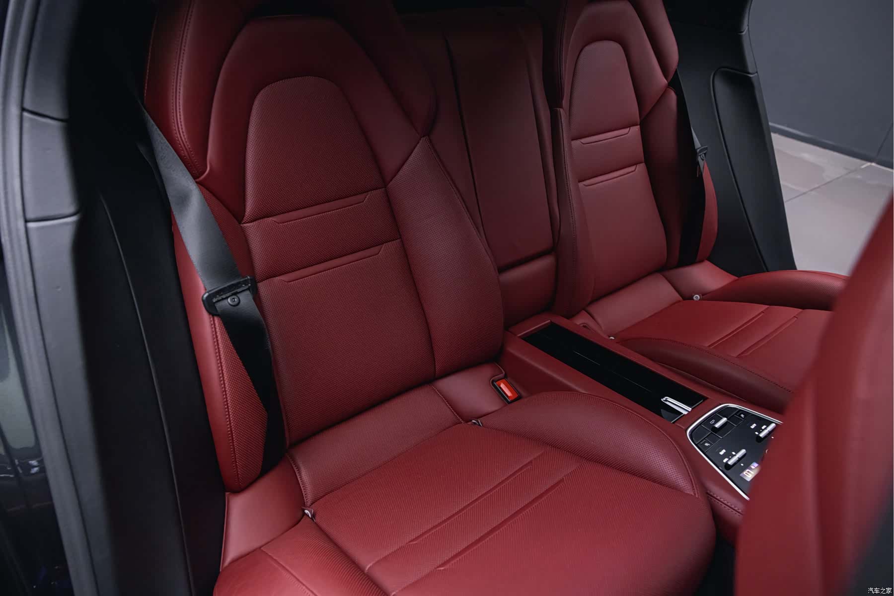 Porsche Panamera, 2022 26