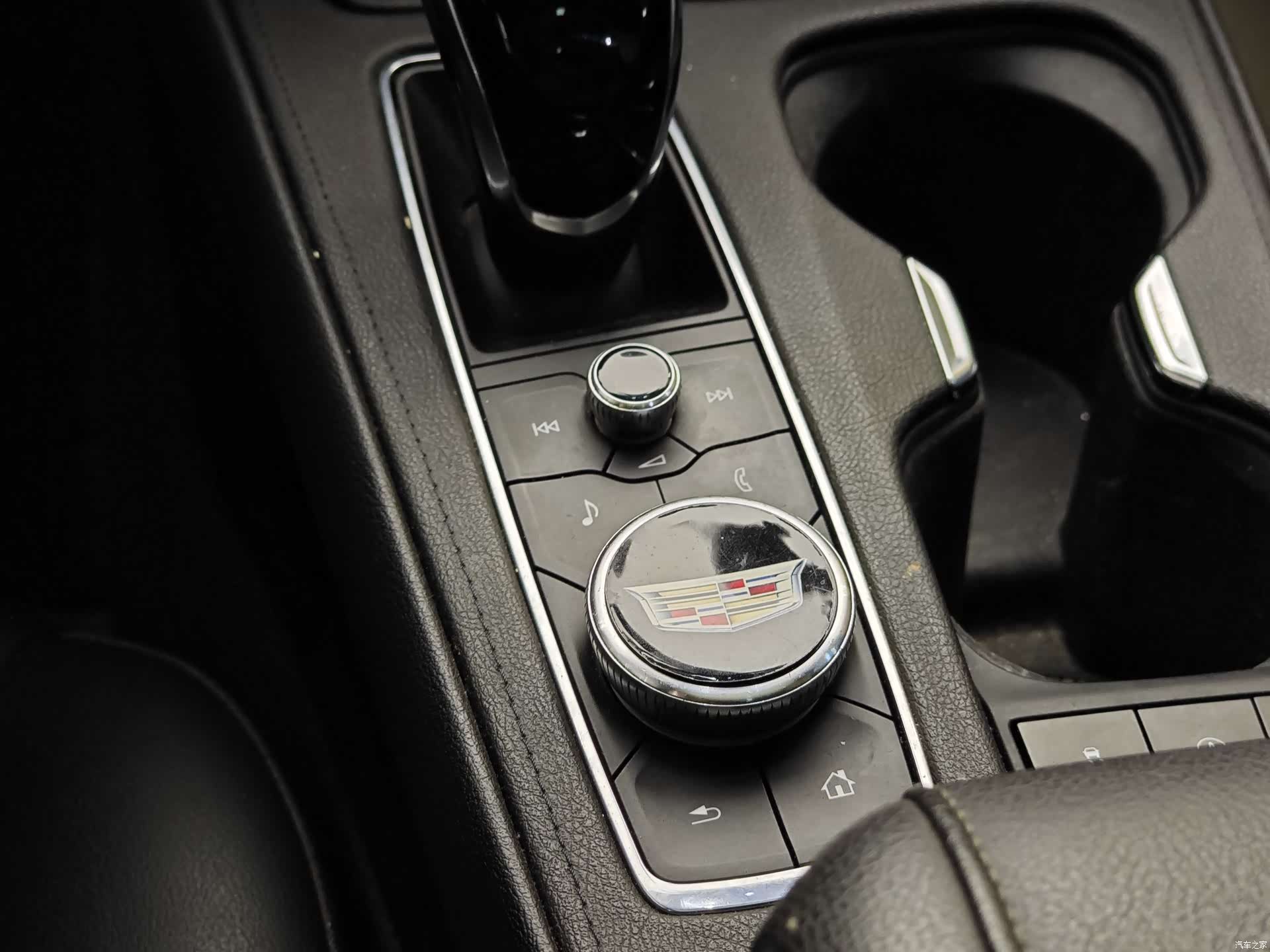 Cadillac XT4, 2021 19