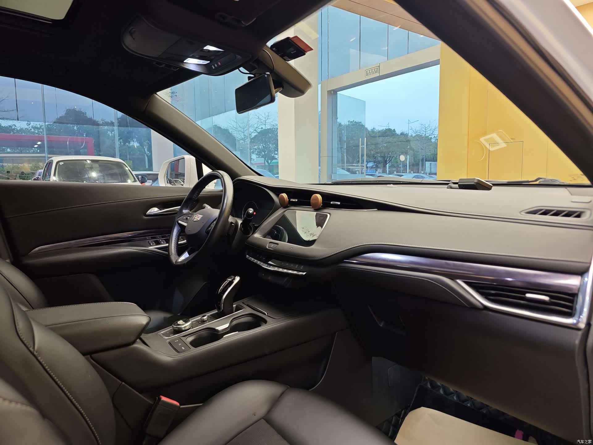 Cadillac XT4, 2021 33