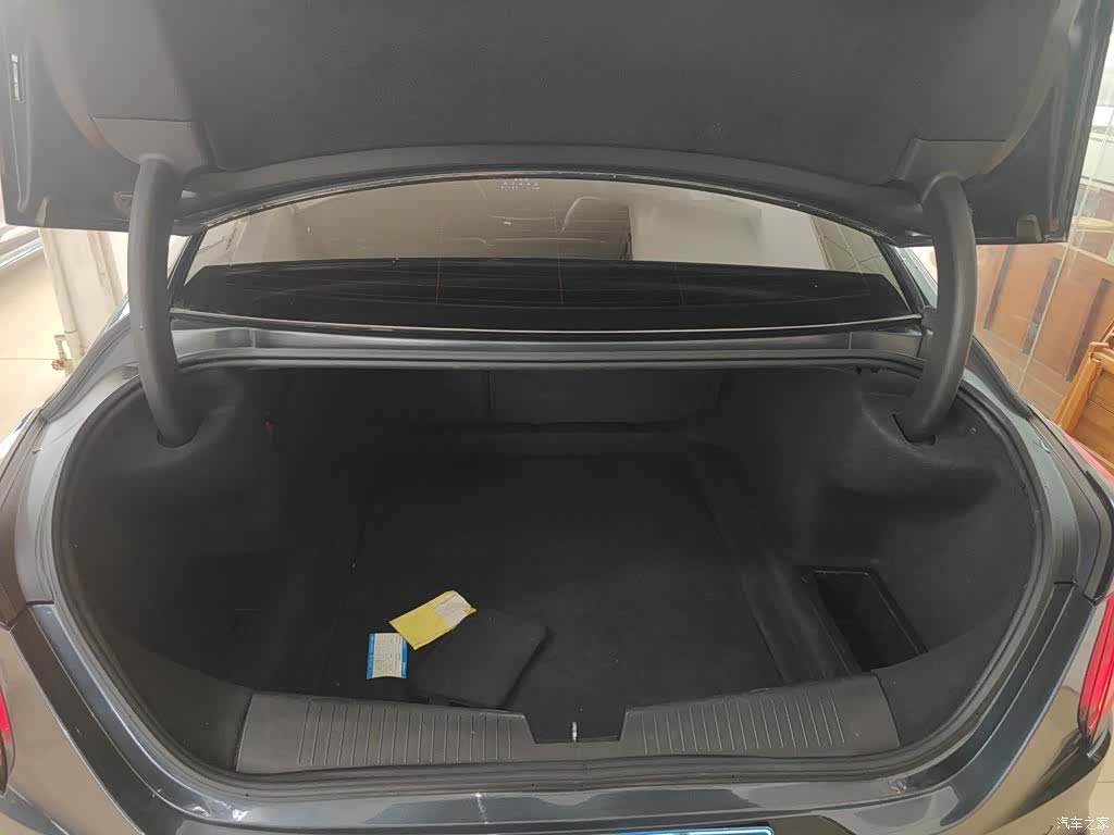 Cadillac CT4, 2022 15