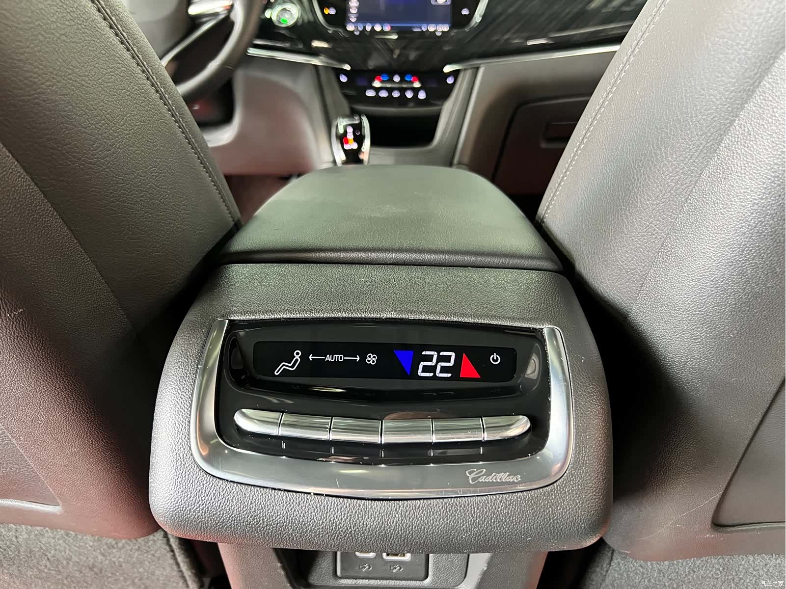 Cadillac XT6, 2022 12