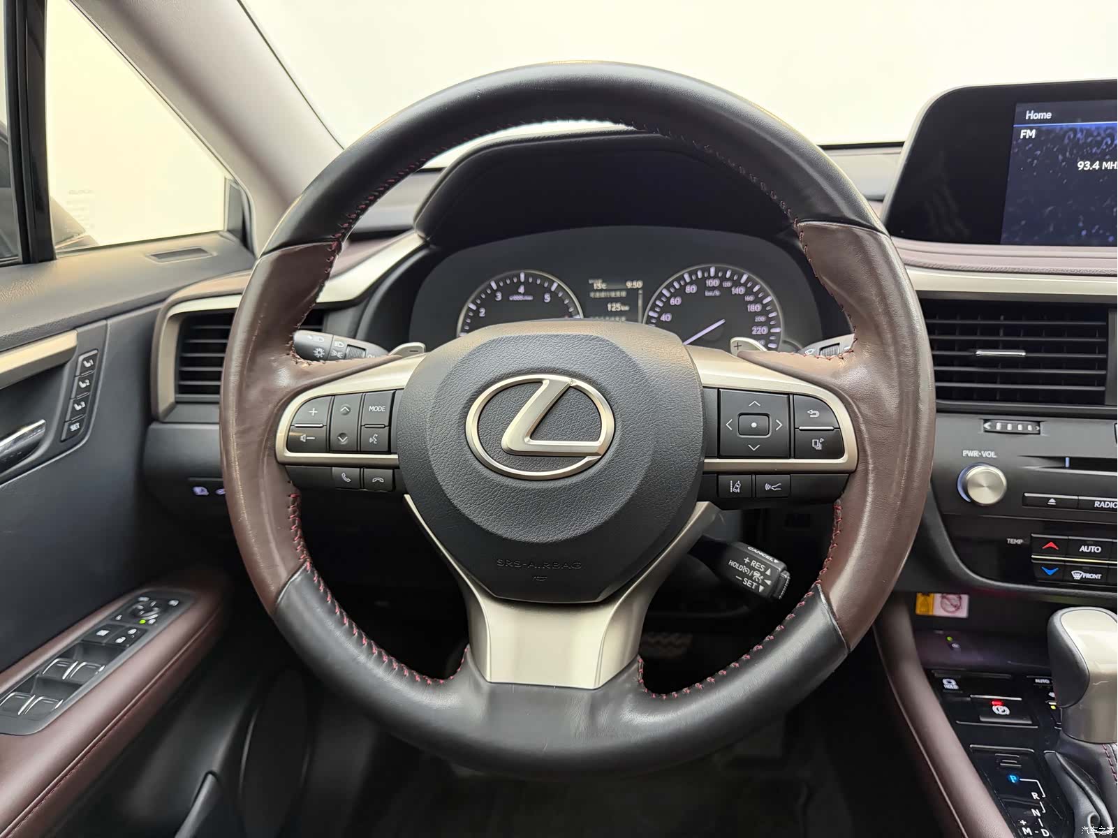 Lexus RX, 2022 12