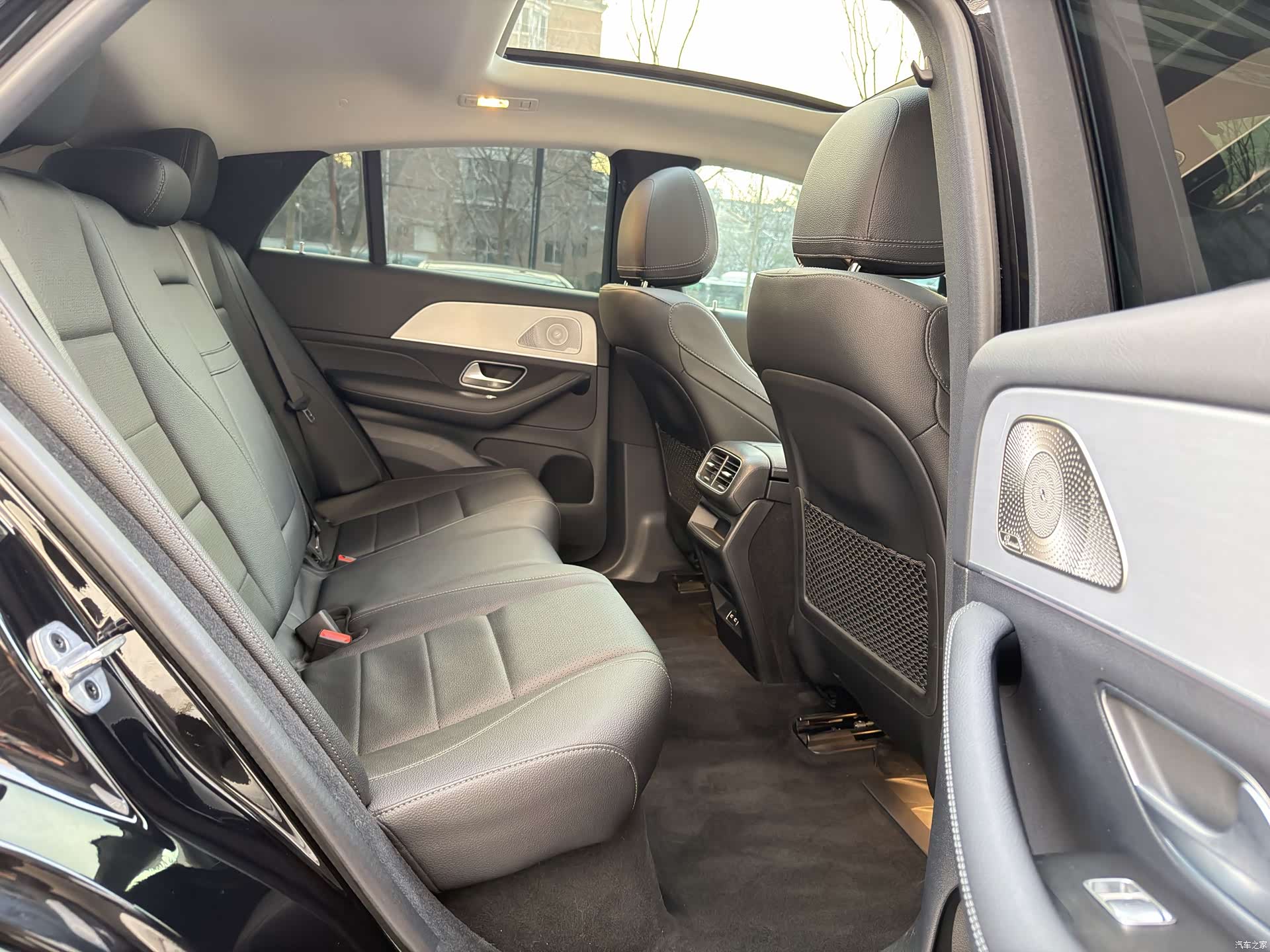 Mercedes-Benz GLE, 2024 17