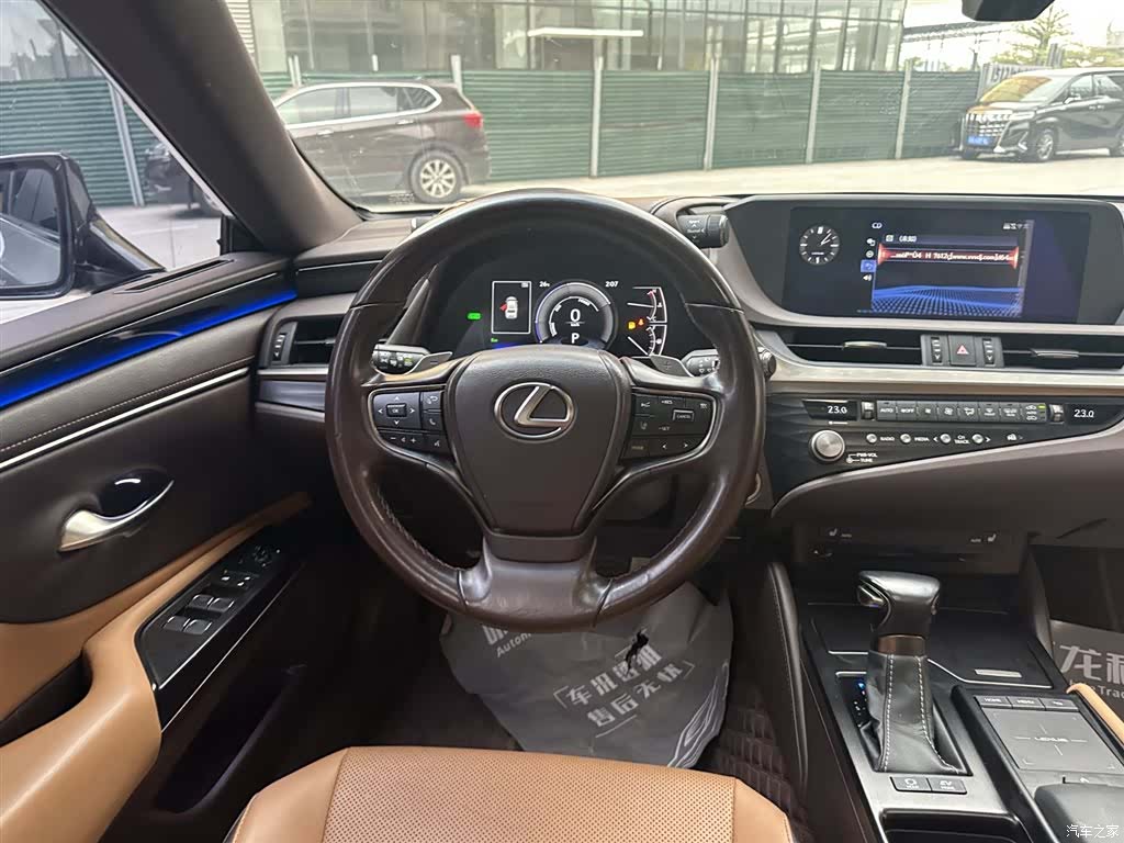 Lexus ES, 2021 20