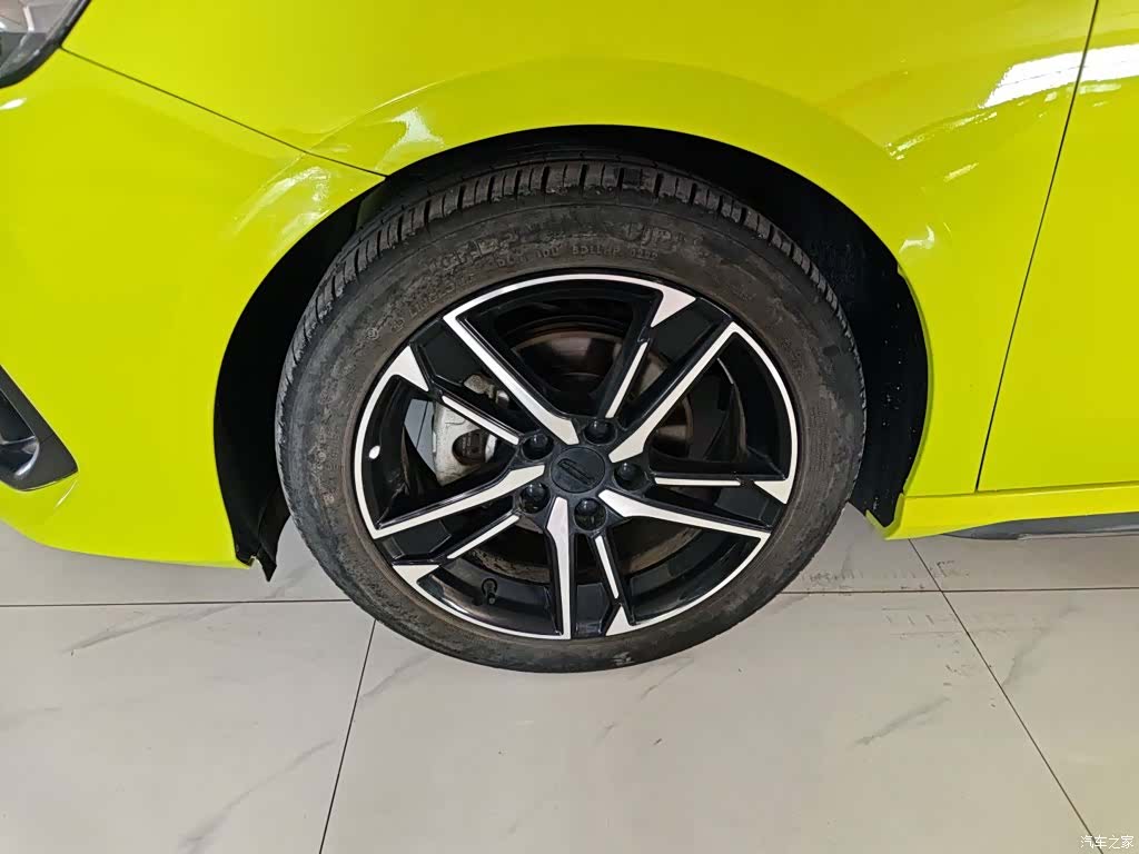 Geely Binray, 2023 25