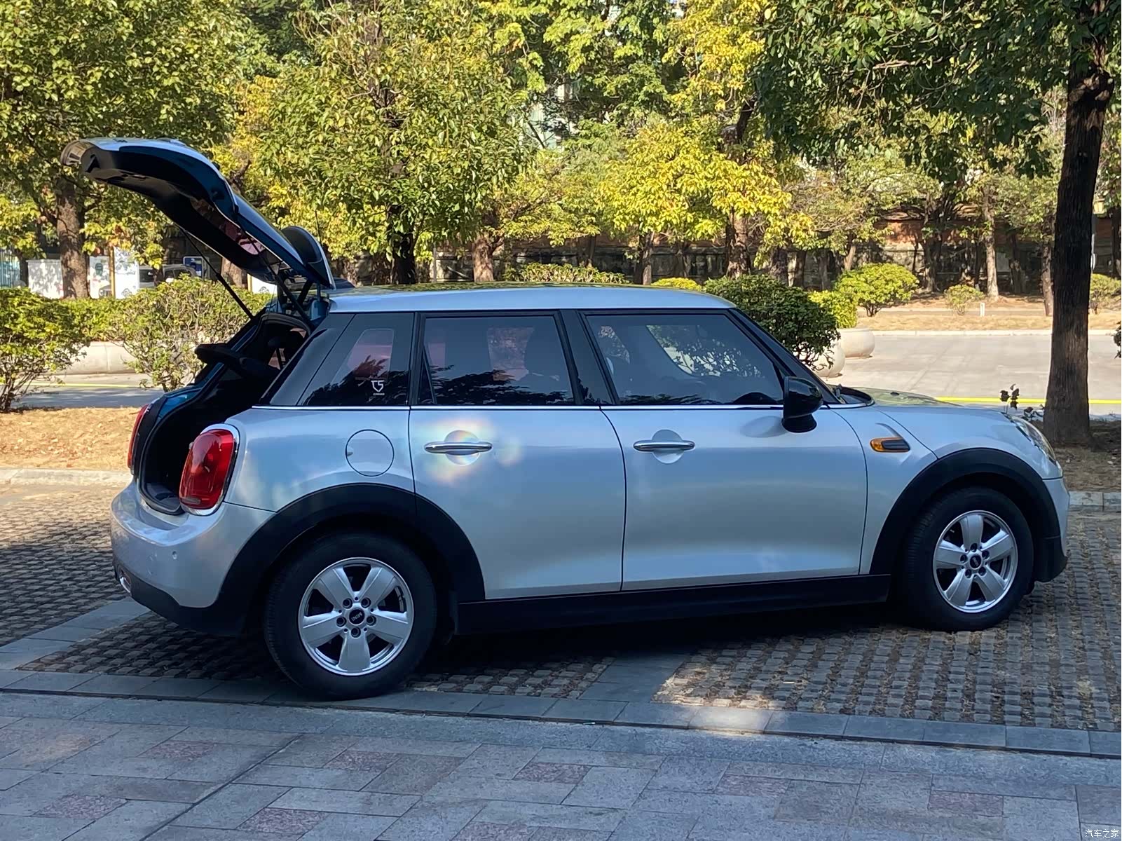 Mini ONE, 2016 15
