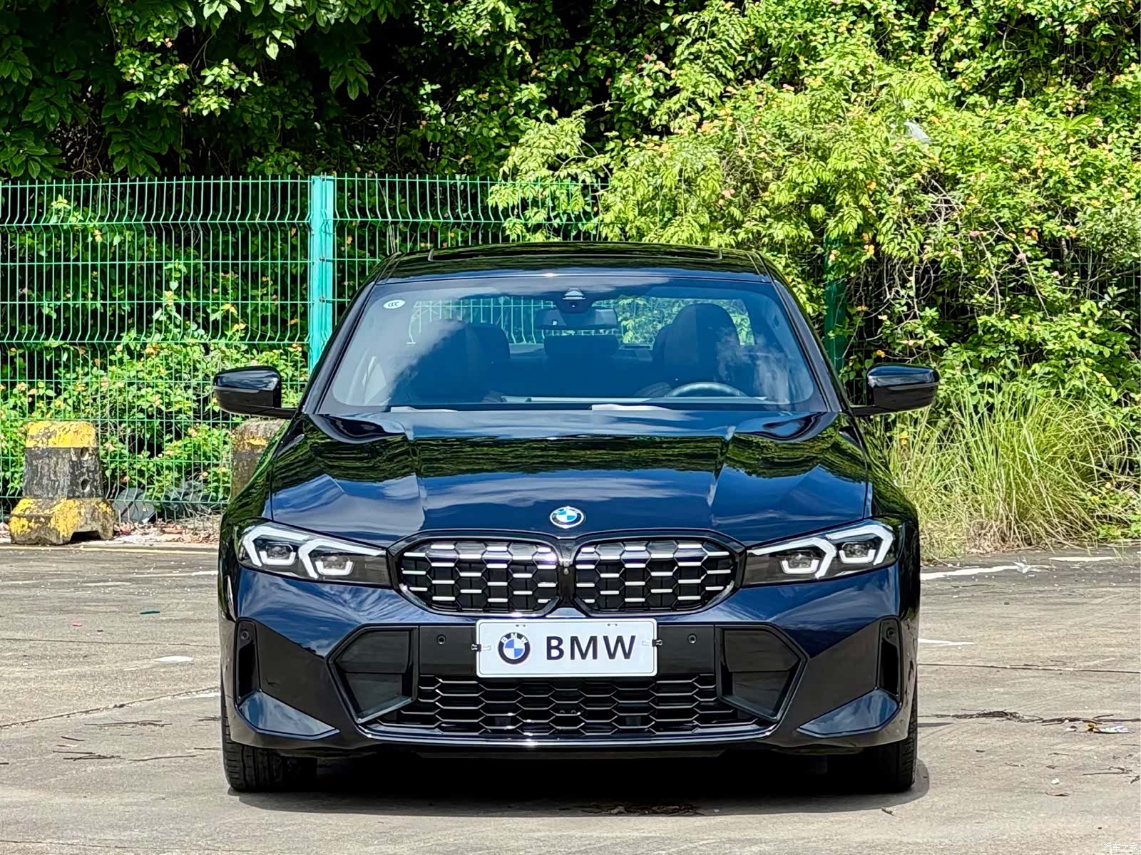 BMW 3 Series, 2023 2