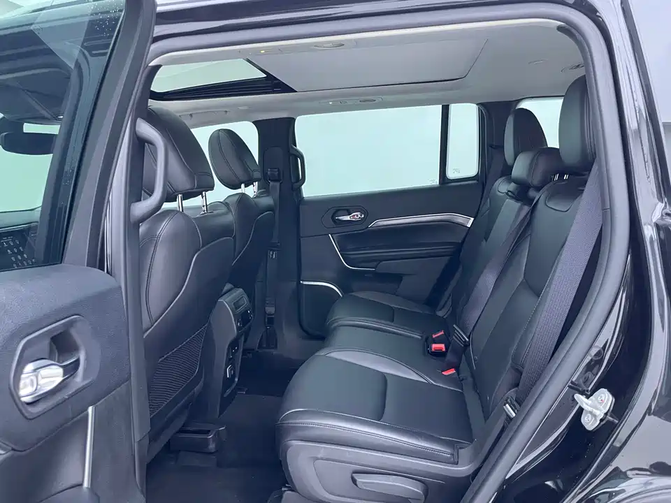 Jeep Grand Commander