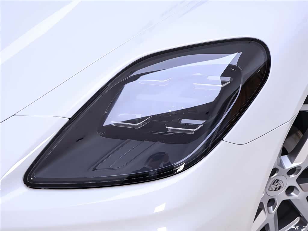 Porsche Panamera, 2024 4