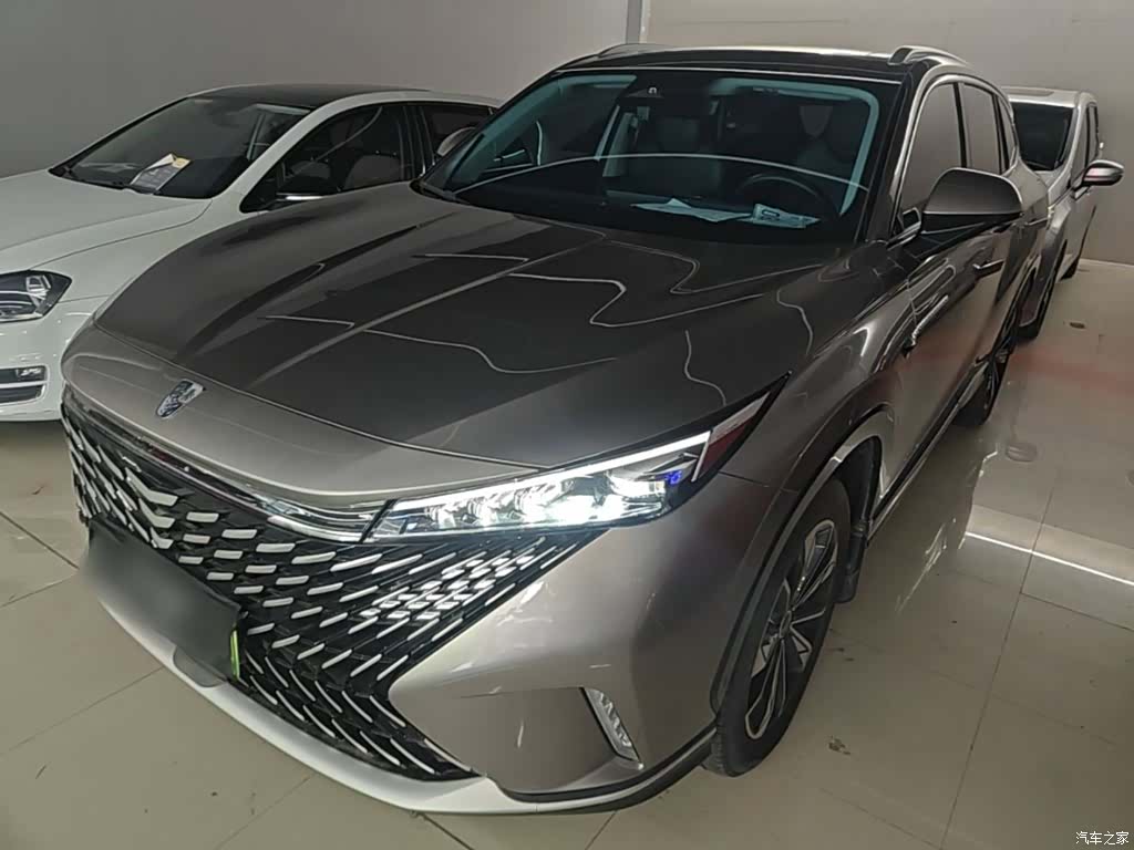 Roewe RX5, 2023 1