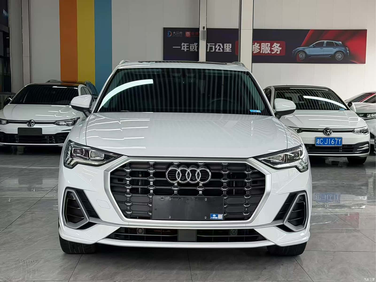 Audi Q3, 2022 3