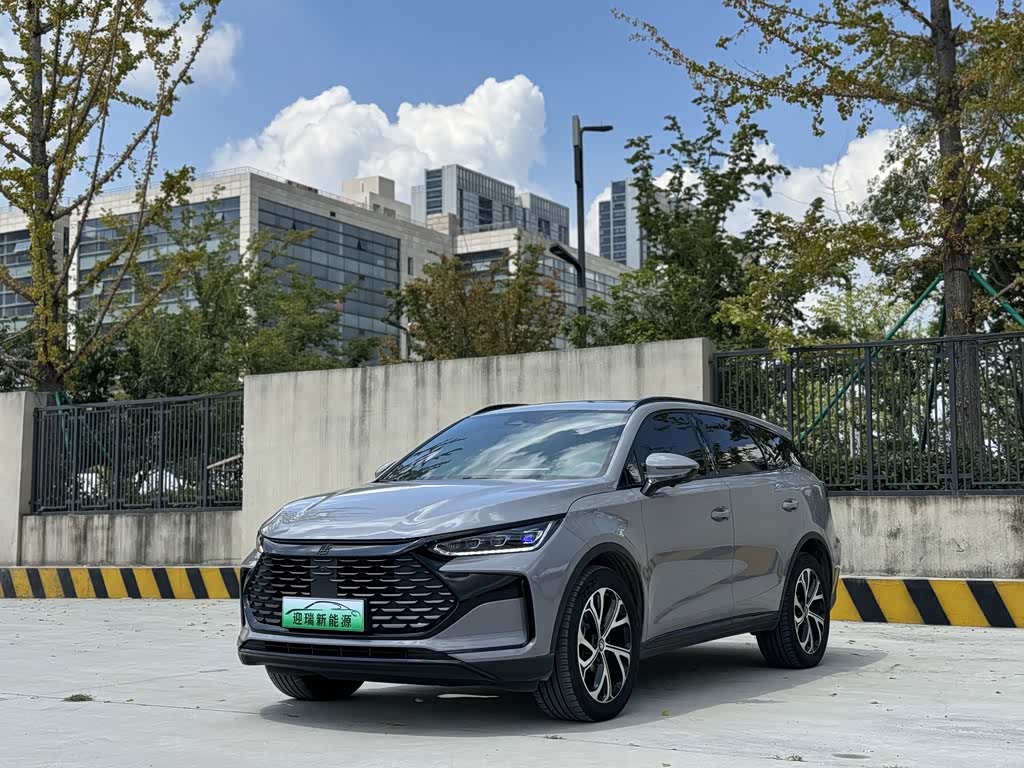 BYD Tang NEV