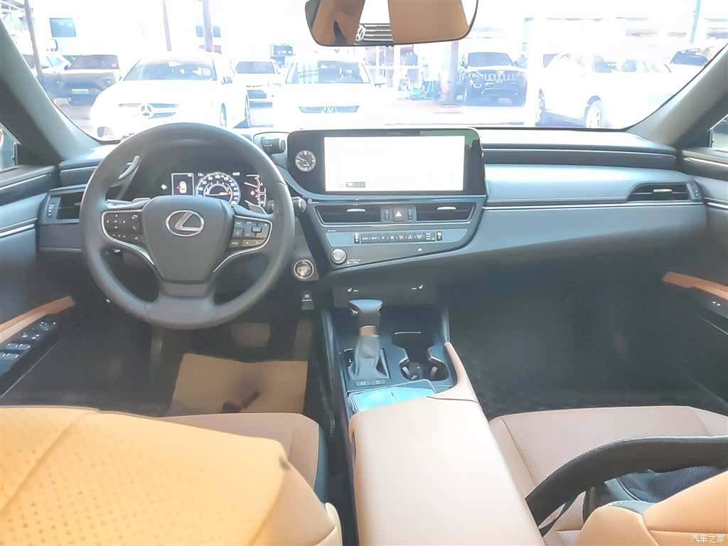 Lexus ES, 2024 12