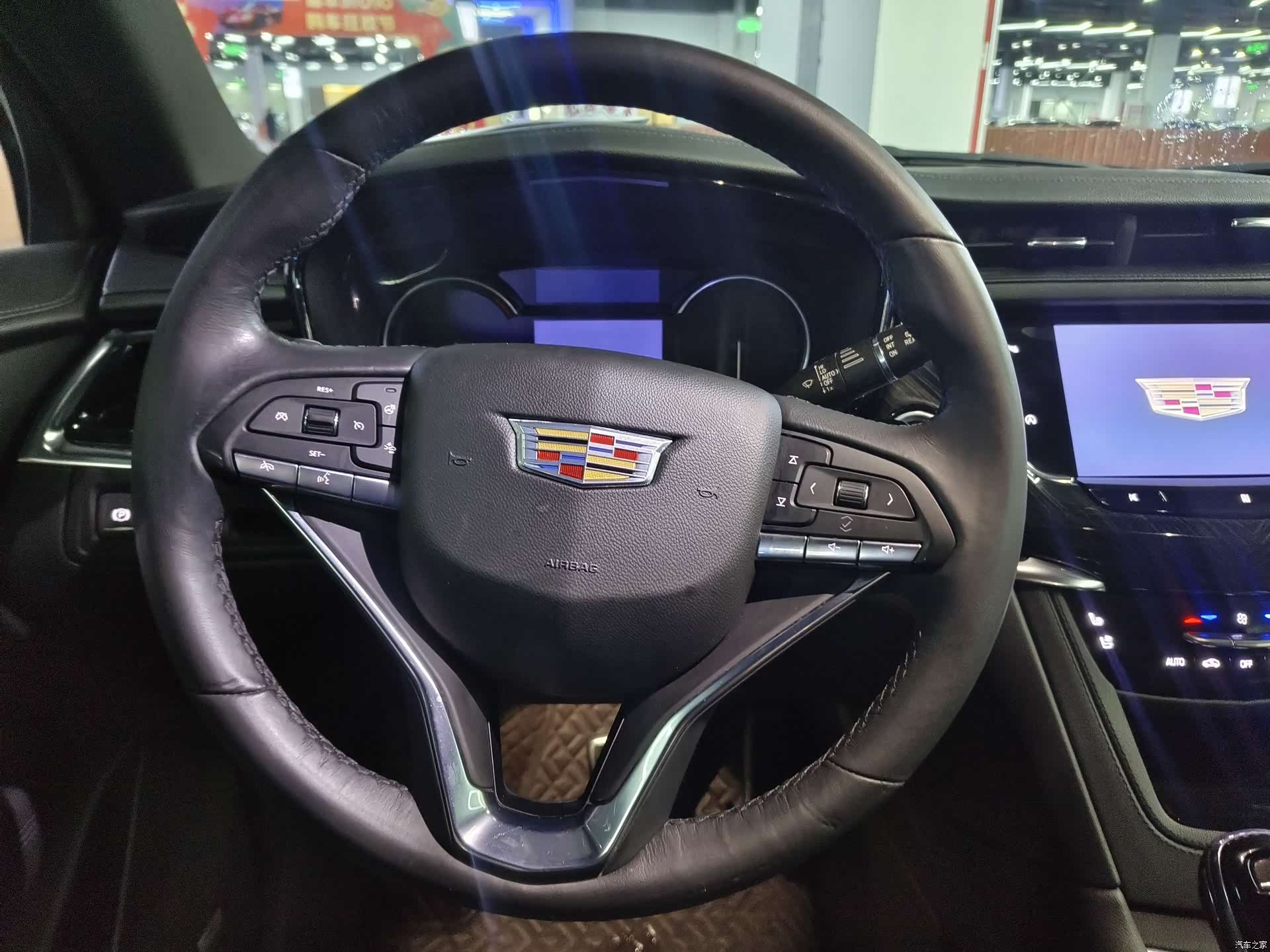 Cadillac XT6, 2021 10