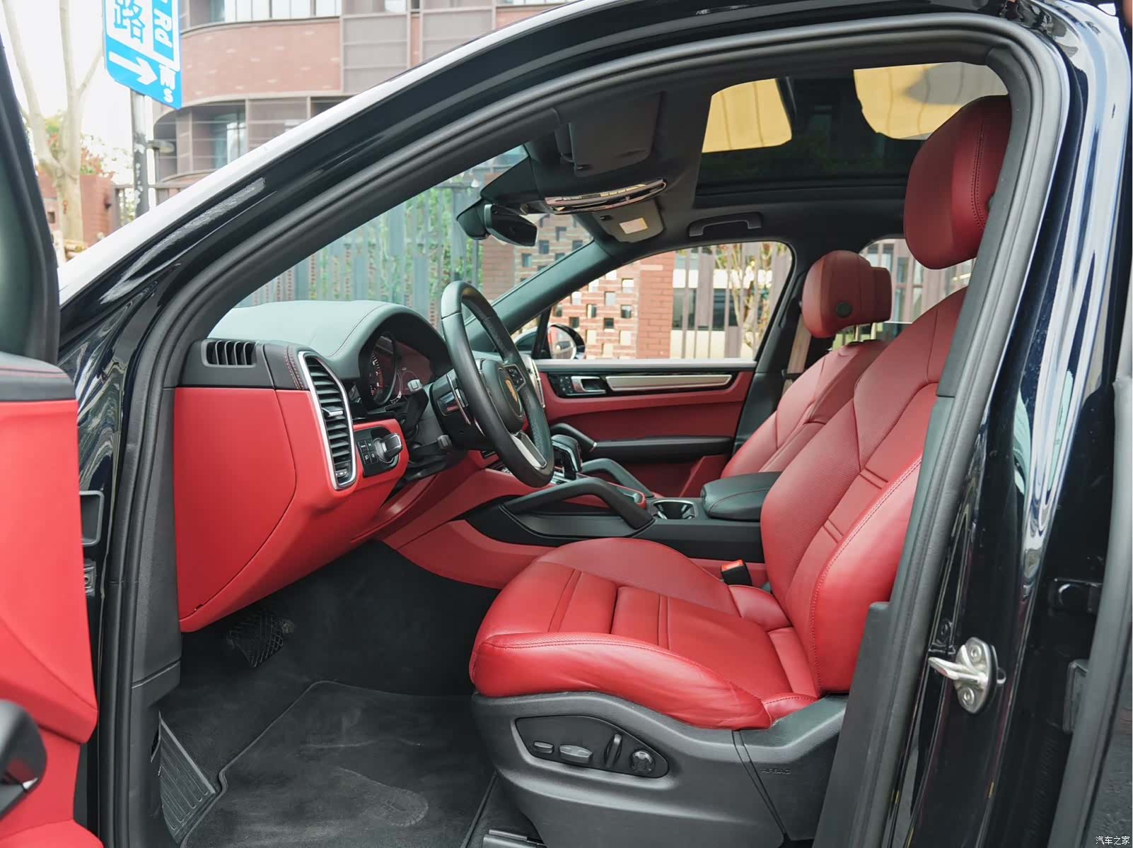 Porsche Cayenne, 2023 15