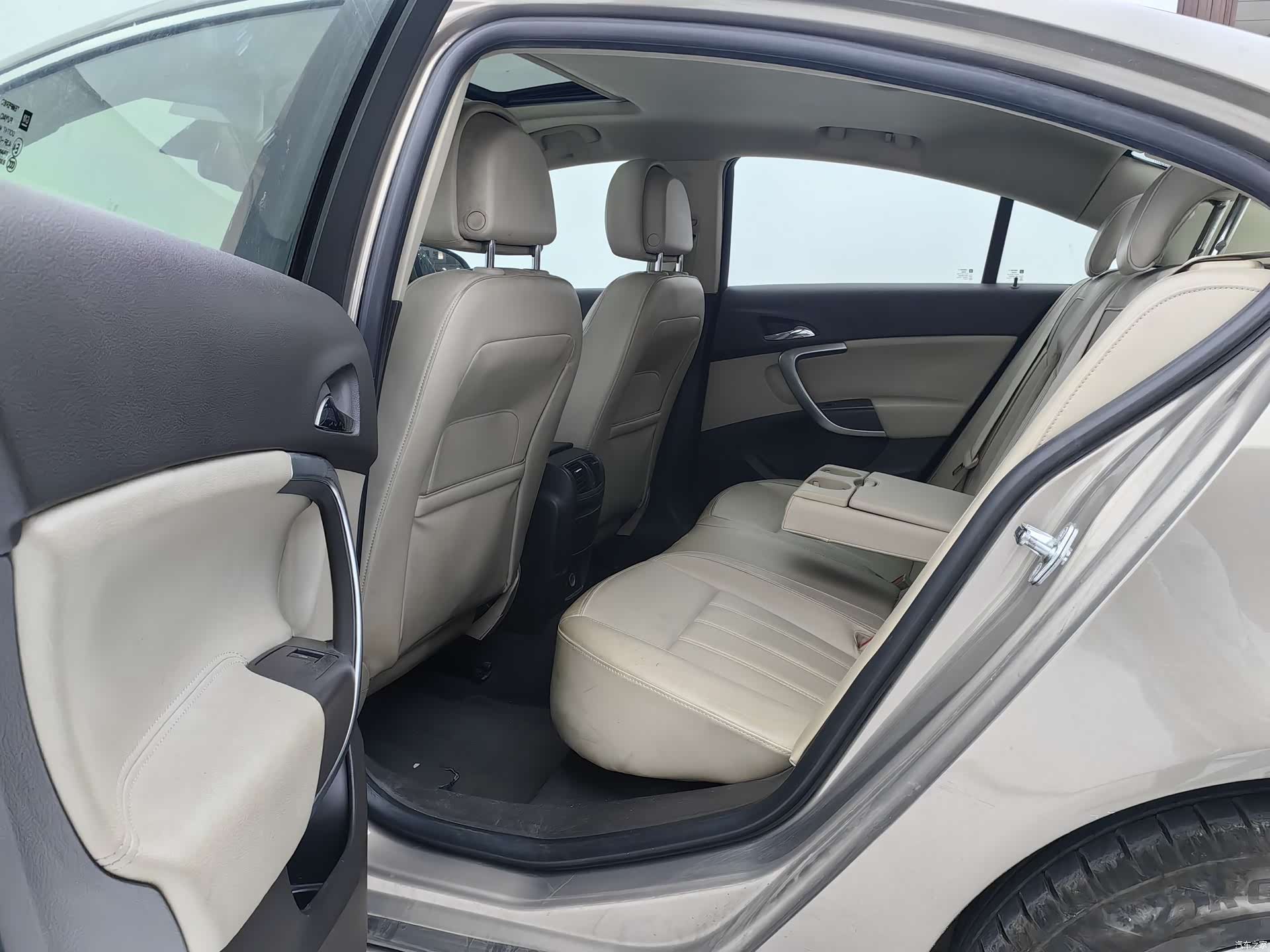 Buick Regal, 2011 все фото