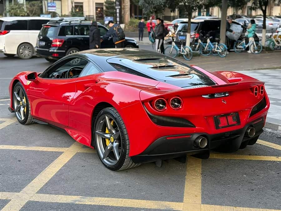 Ferrari F8 2023, фото 4