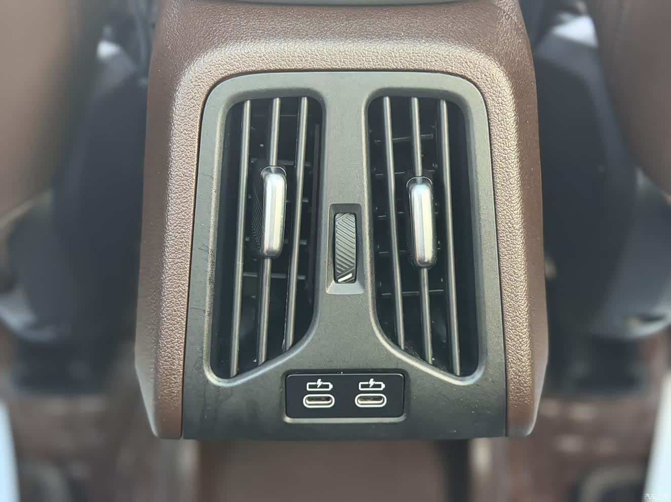 BMW X1, 2023 8