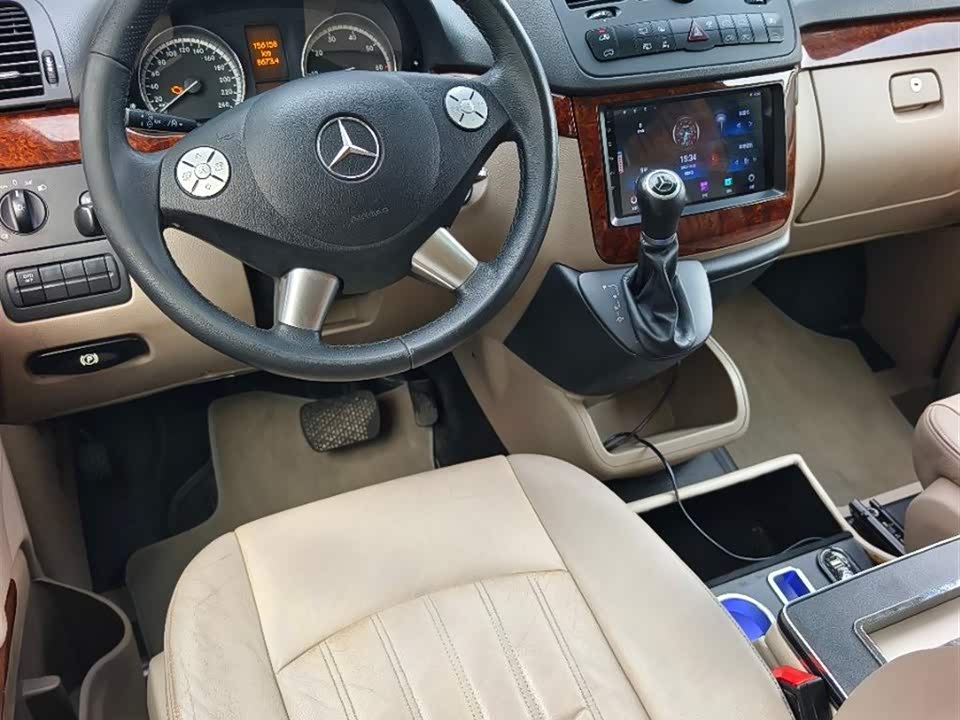 Mercedes-Benz Viano