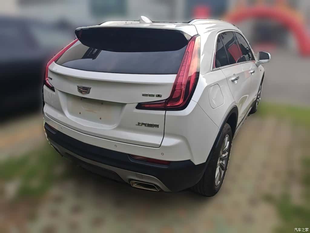 Cadillac XT4, 2019 12