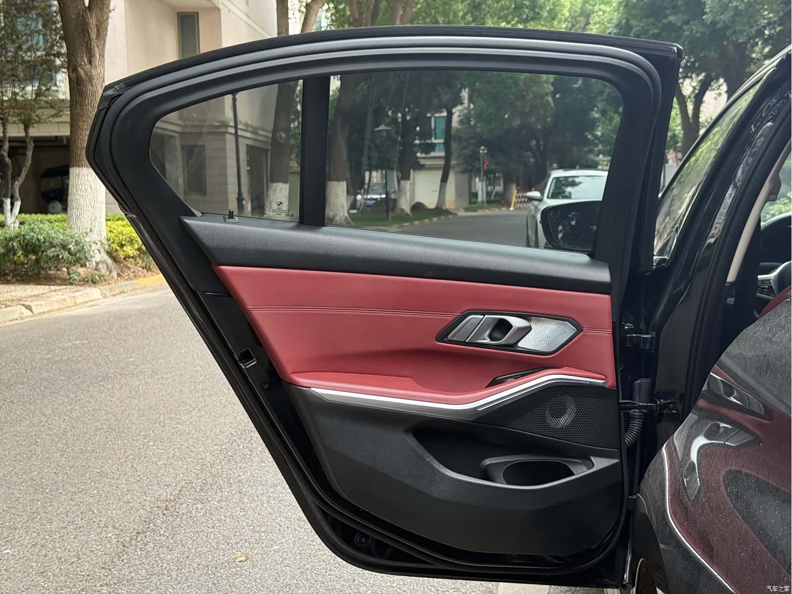 BMW 3 Series, 2022 30