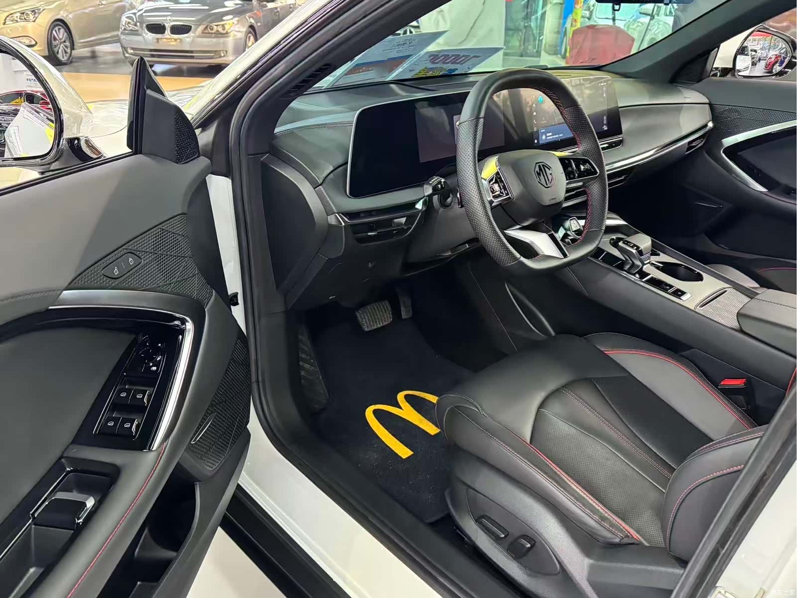 MG MG7, 2023 4
