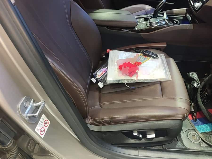 BMW 5 Series 2020, фото 24